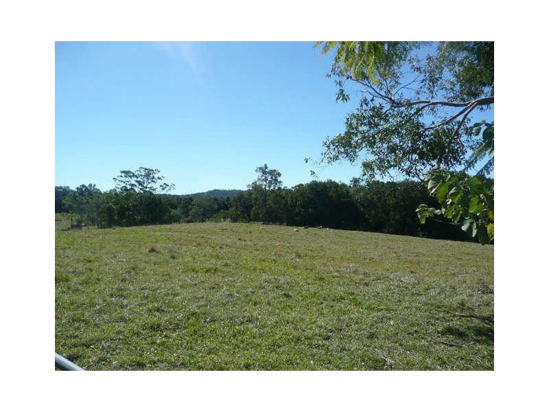 44 Diamond Valley Rd, Mooloolah Valley QLD 4553