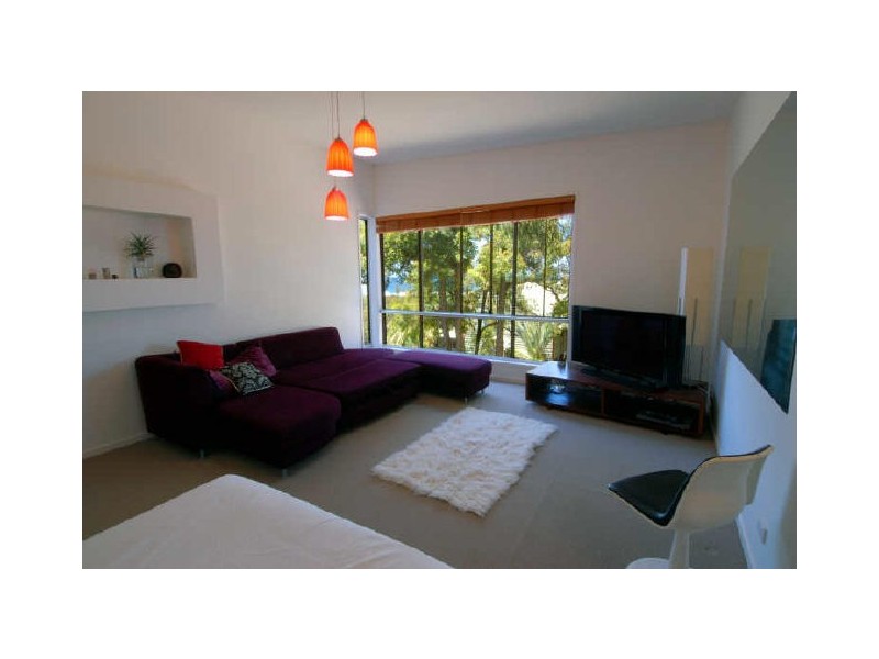 21 Yakola Pde, Alexandra Headland QLD 4572