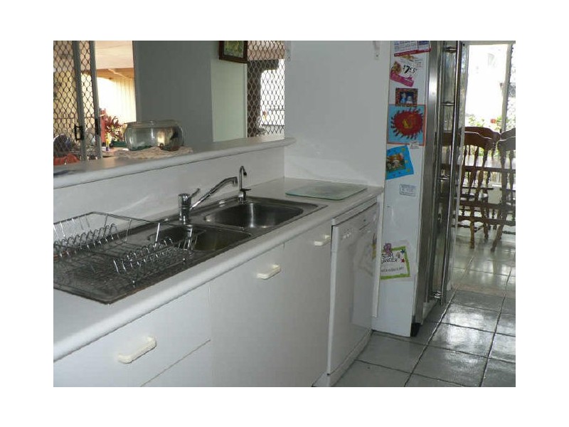 Kuluin QLD 4558