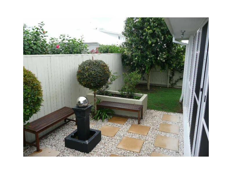 6 Oyster Court, Twin Waters QLD 4564