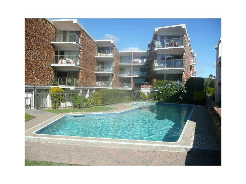 4/246 Alexandra Parade, Alexandra Headland QLD 4572