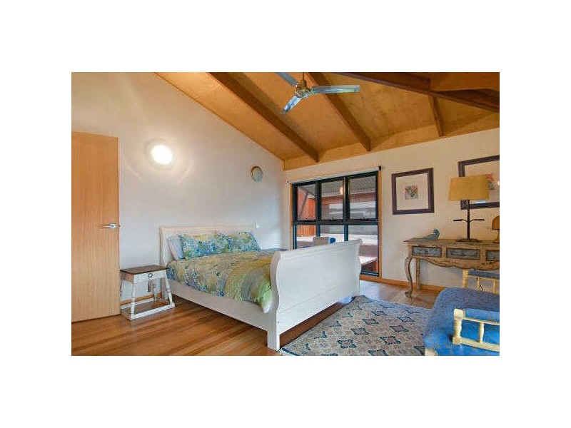 4 Pavilion Ct, Mudjimba QLD 4564