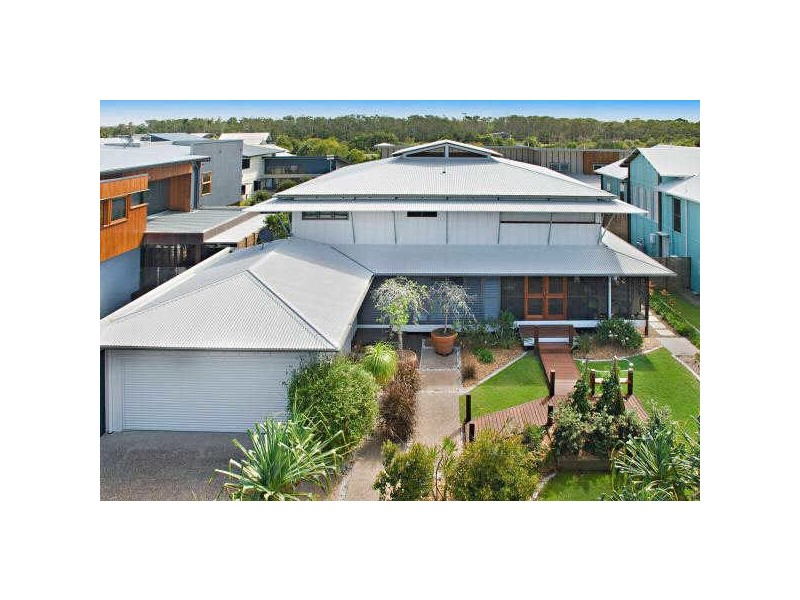 4 Pavilion Ct, Mudjimba QLD 4564