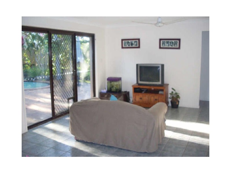 7 Kingfisher Ct, Kuluin QLD 4558