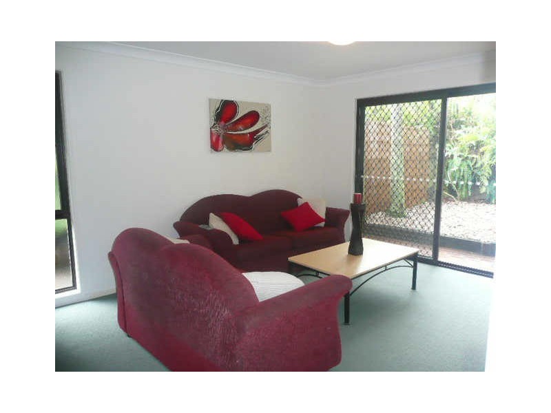 7 Kingfisher Ct, Kuluin QLD 4558