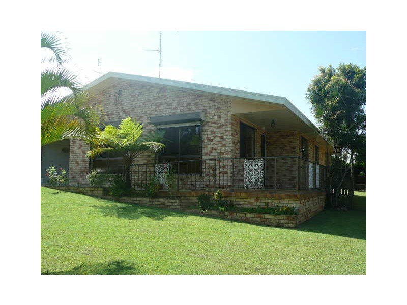 17 Tasol St, Bli Bli QLD 4560