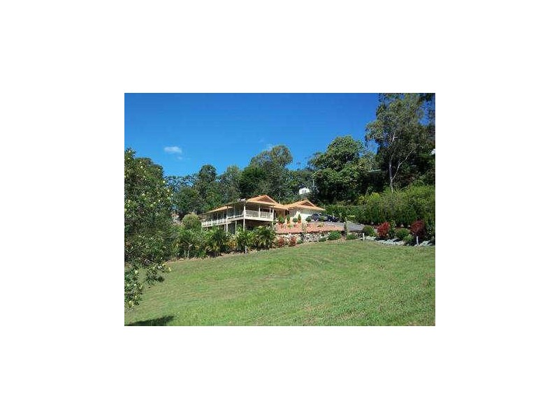 33 Panorama Drive, Rosemount QLD 4560