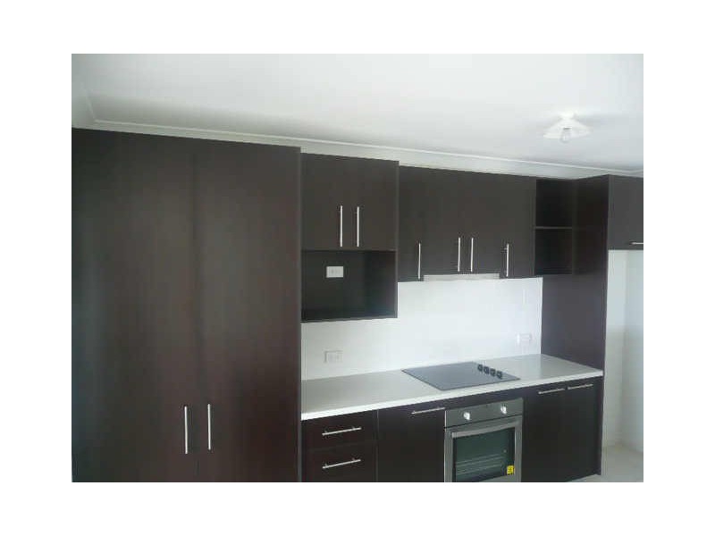 8 Presentation Boulevard, Nambour QLD 4560