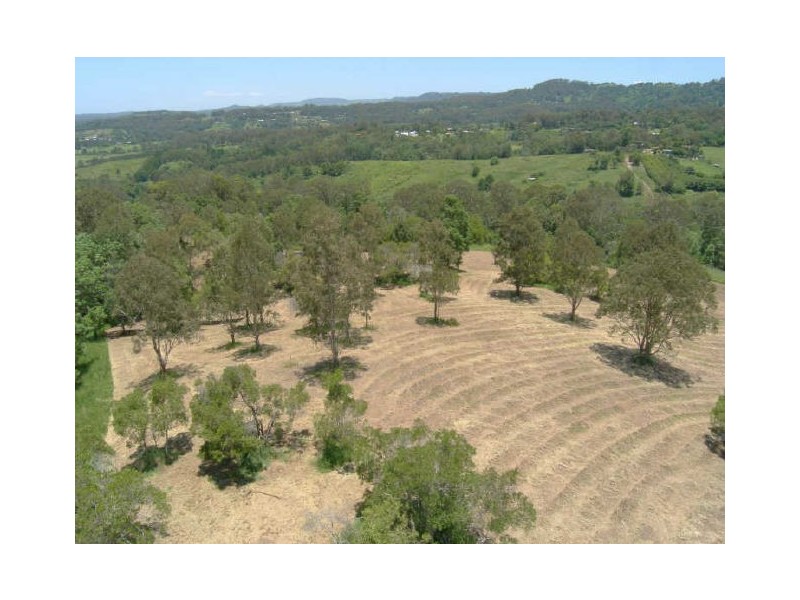 L60/16-18 James Wahlley Drive, Nambour QLD 4560