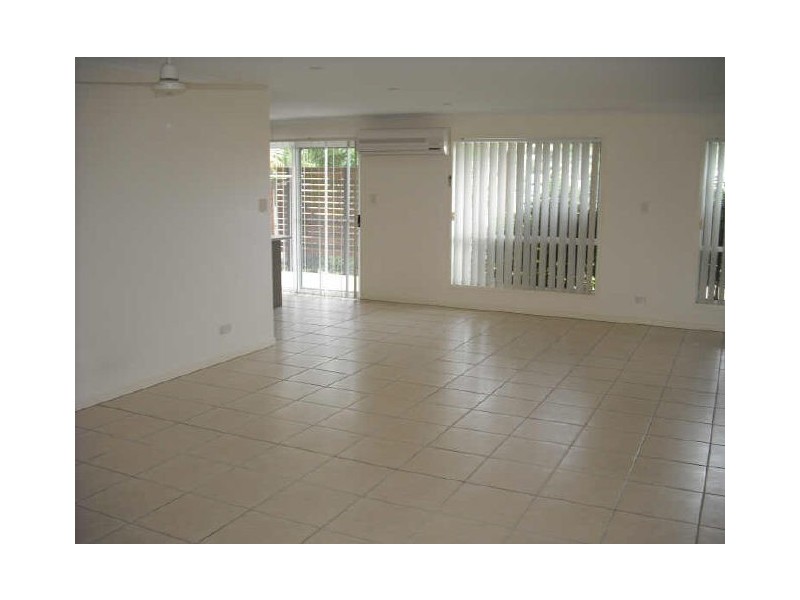 Kuluin QLD 4558