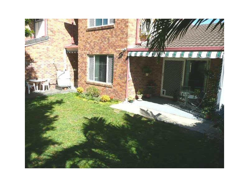 1/5 Hoop Court, Maroochydore QLD 4558