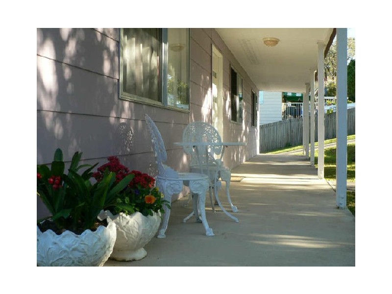 11 Orlando Cres, Kuluin QLD 4558