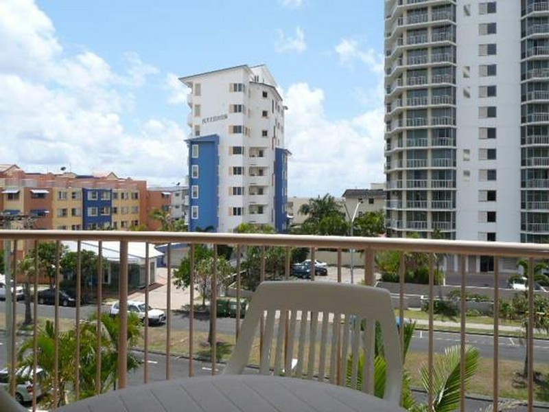 14/58-60 Sixth Ave, Maroochydore QLD 4558