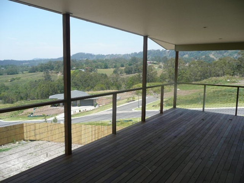 9 Henebery Road North, Nambour QLD 4560