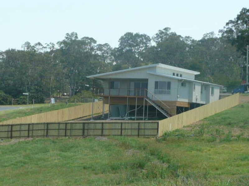 9 Henebery Road North, Nambour QLD 4560