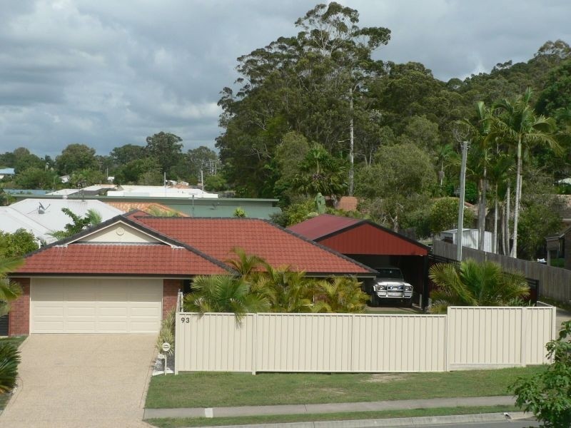 93 Elkhorn St, Kuluin QLD 4558