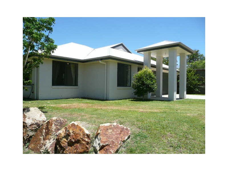 13 Cathu Ct, Buderim QLD 4556