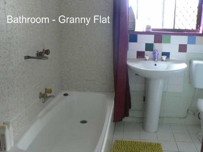 347 Main Rd, Kuluin QLD 4558