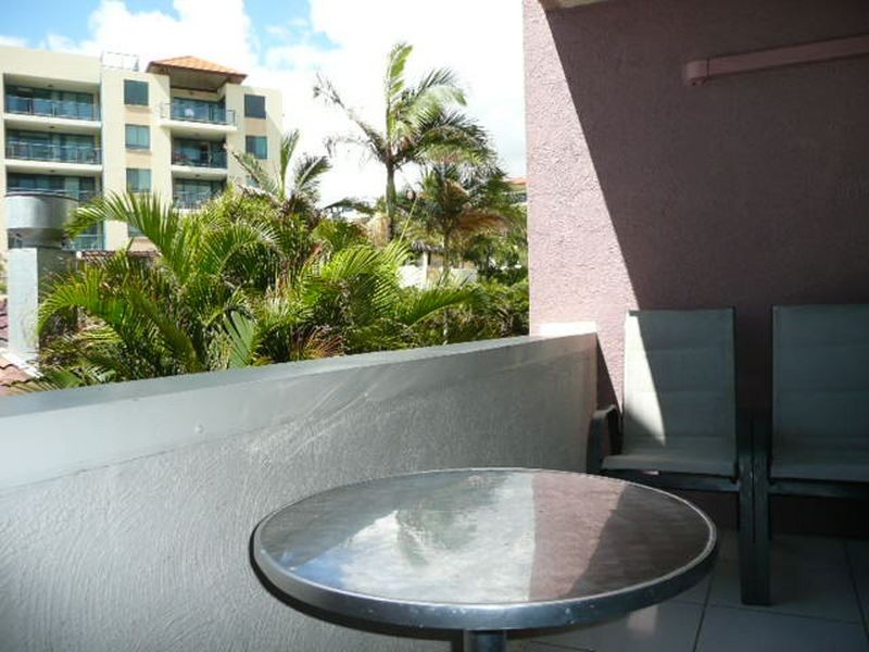 5/2 Maroubra St, Maroochydore QLD 4558