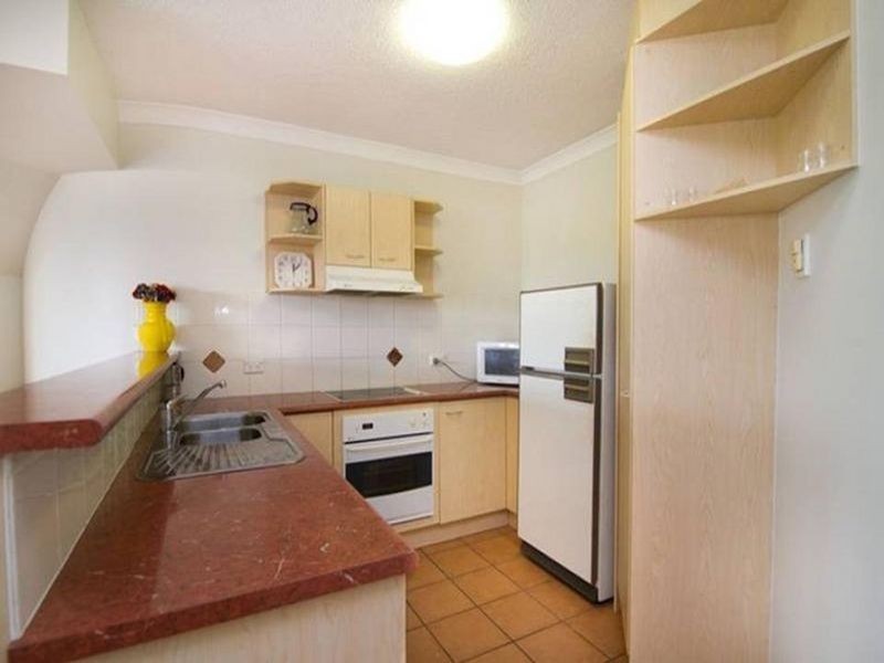 3/201 Bradman Ave, Maroochydore QLD 4558