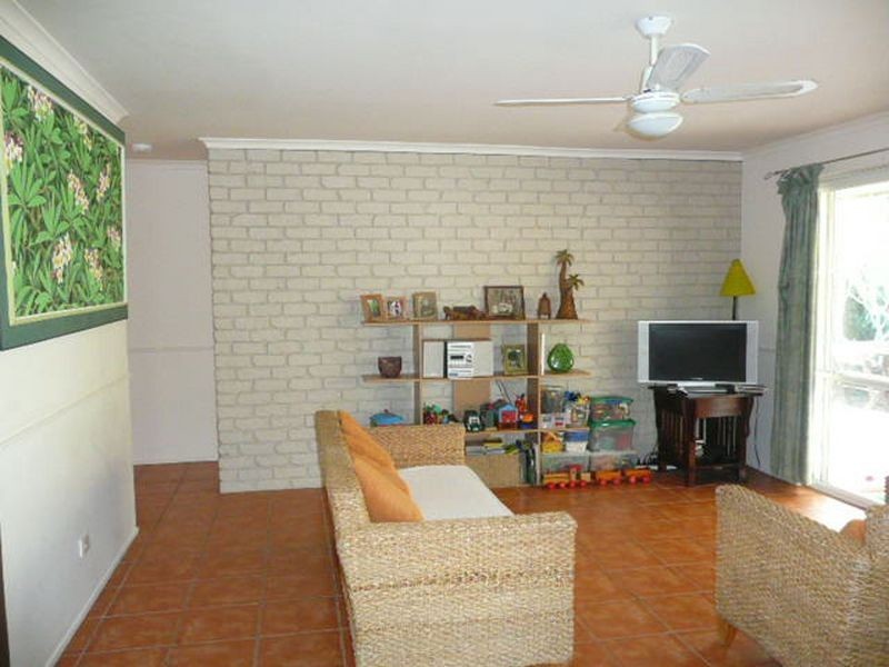 13 Waimea Ct, Mountain Creek QLD 4557