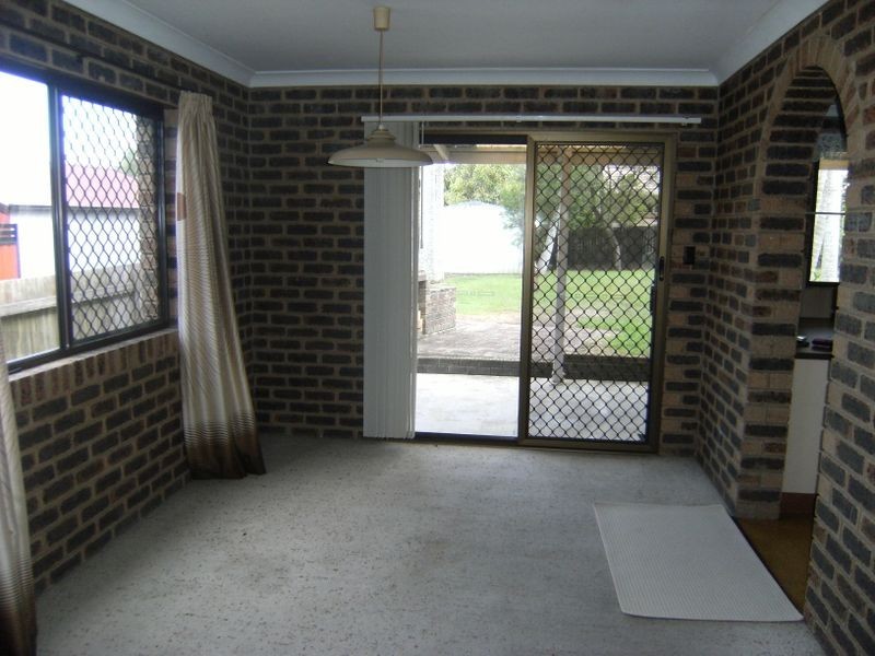 99 Elkhorn St, Kuluin QLD 4558