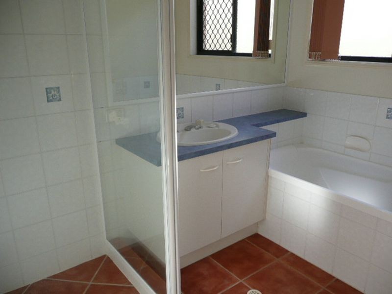 11 Cedar Crt, Currimundi QLD 4551