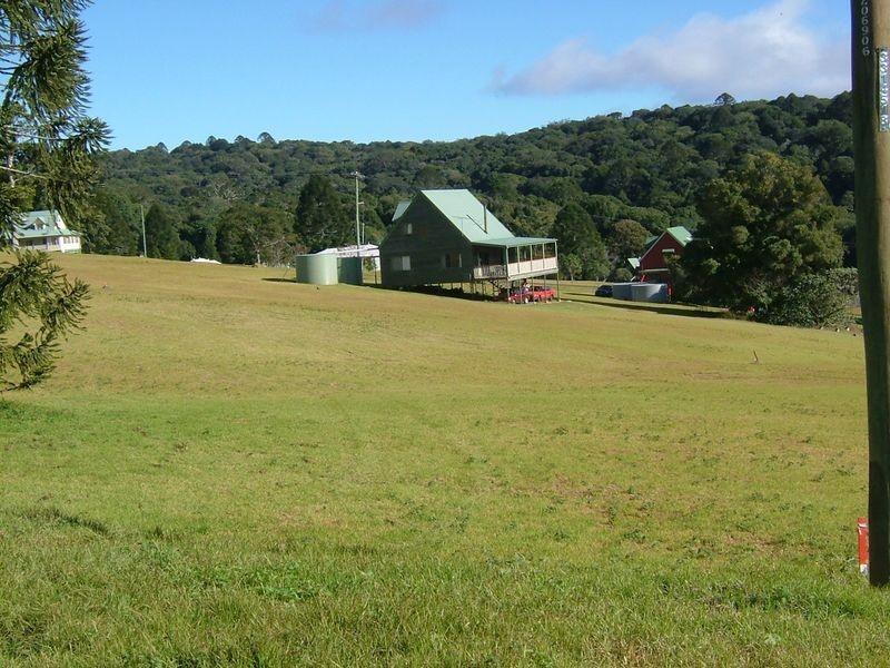 Bunya Avenue, Bunya Mountains QLD 4405