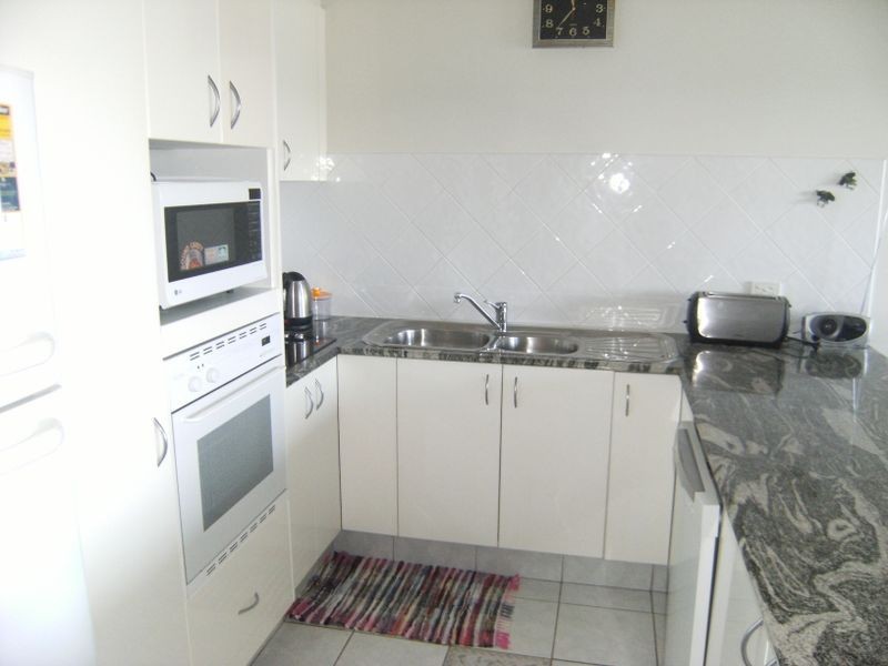 8/153 Bradman Ave, Maroochydore QLD 4558