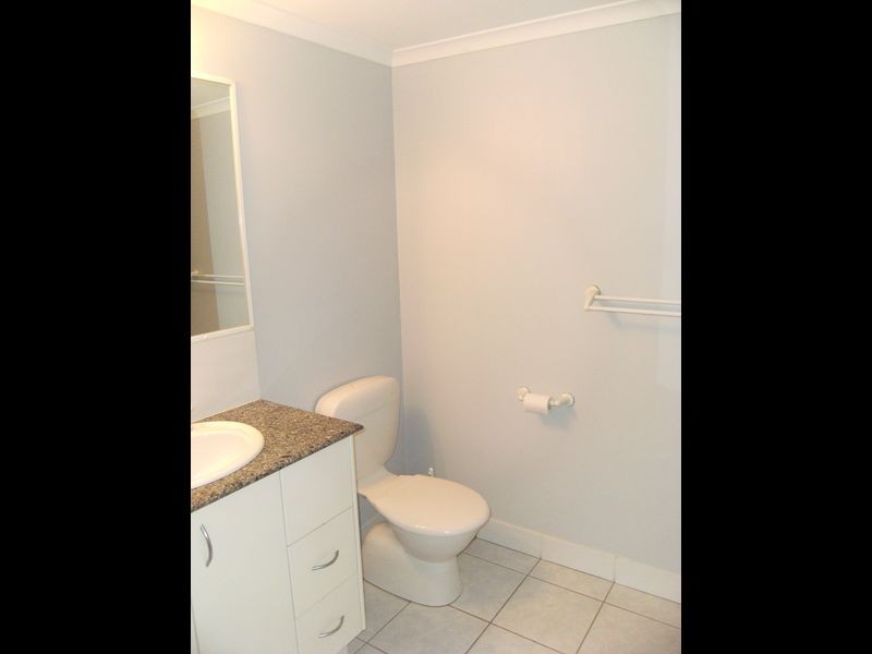 8/153 Bradman Ave, Maroochydore QLD 4558