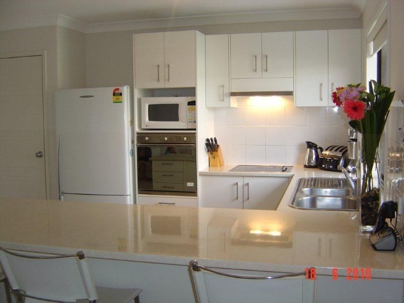 13 Bateman St, Sippy Downs QLD 4556