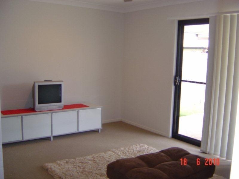 13 Bateman St, Sippy Downs QLD 4556