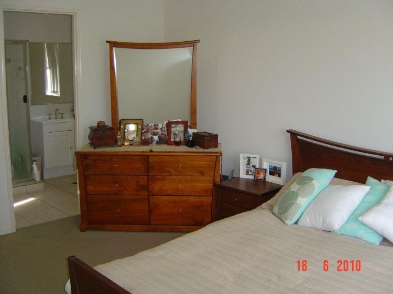 13 Bateman St, Sippy Downs QLD 4556