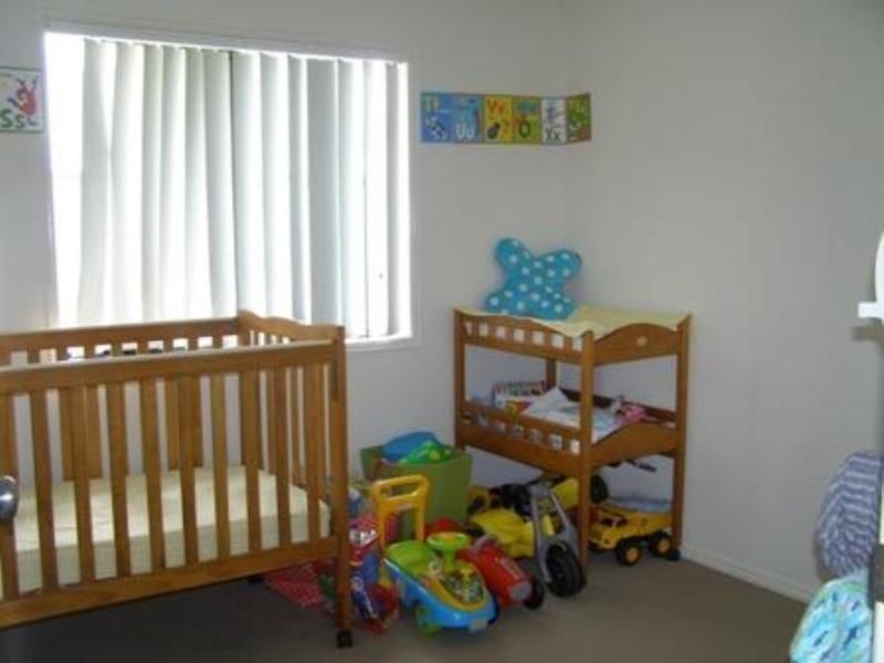 13 Bateman St, Sippy Downs QLD 4556