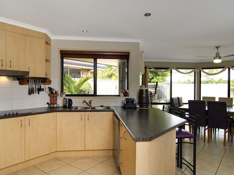 10 Kinsale Ct, Kuluin QLD 4558