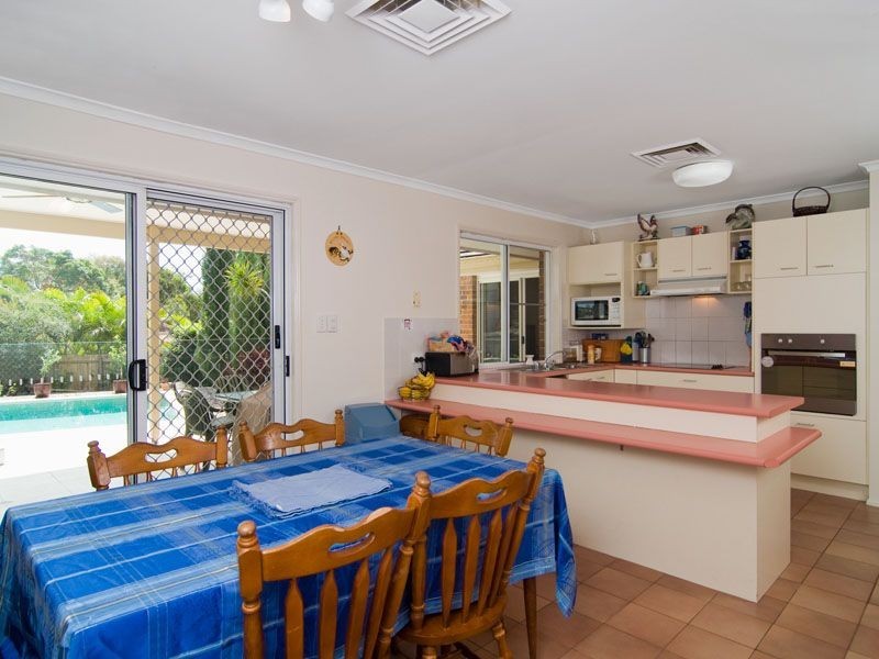 10 Brushwood Ct, Buderim QLD 4556