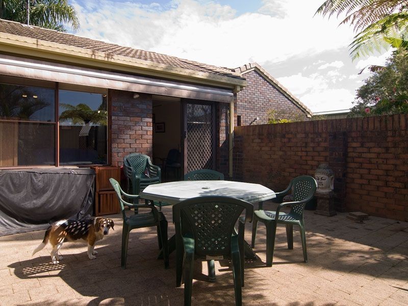 3/74 Broadsea Ave, Maroochydore QLD 4558