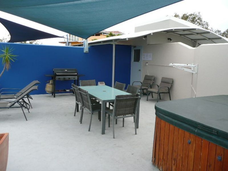 18/2 Picnic Point Esp, Maroochydore QLD 4558