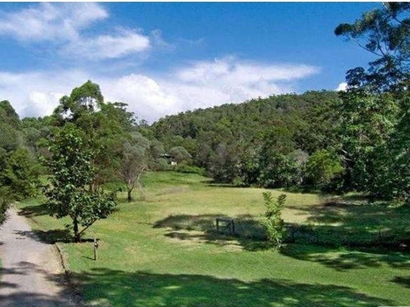 96 Isambert Road, Glenview QLD 4553