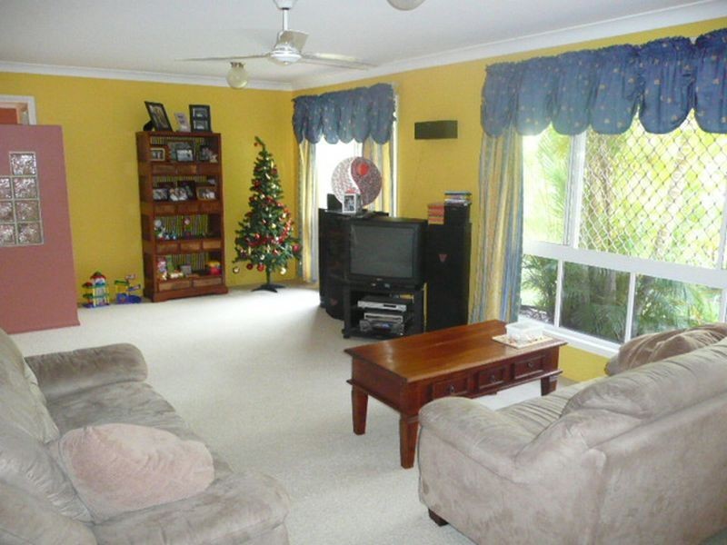 85 Tallow Wood Dr, Kuluin QLD 4558