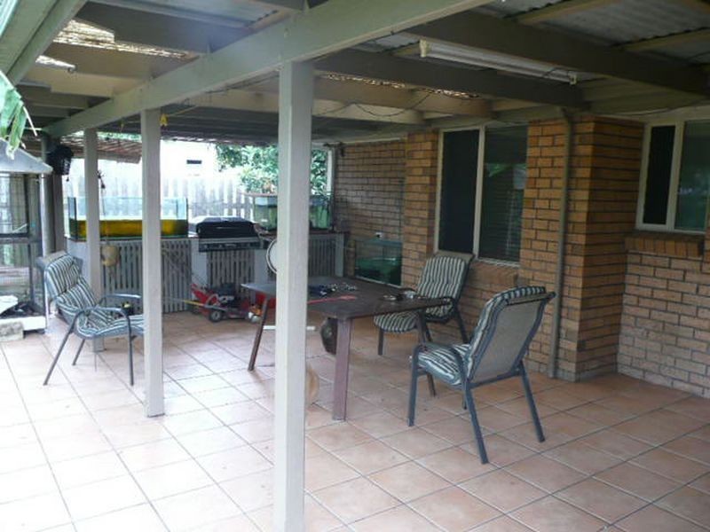 4 Second Ave, Marcoola QLD 4564