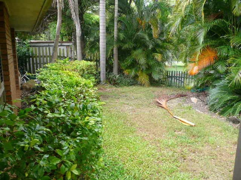 4 Second Ave, Marcoola QLD 4564