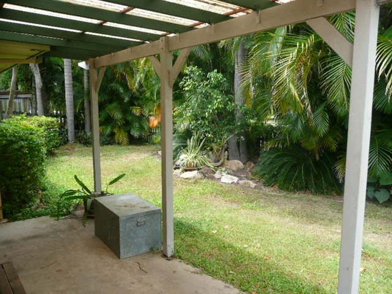 4 Second Ave, Marcoola QLD 4564