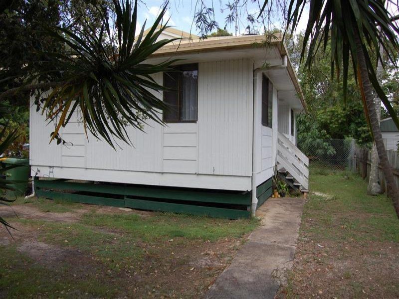 7 Second Av, Marcoola QLD 4564