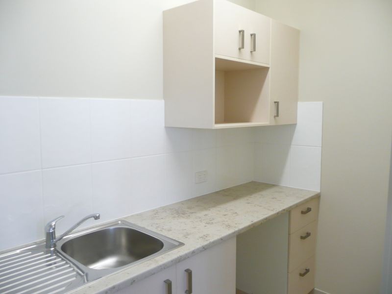 32 Hoopers Rd, Kunda Park QLD 4556