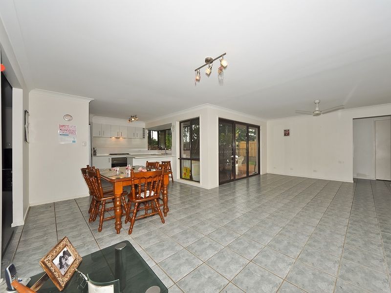 7 Kingfisher Ct, Kuluin QLD 4558