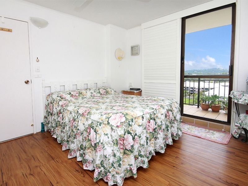 61/150 Duporth Ave, Maroochydore QLD 4558