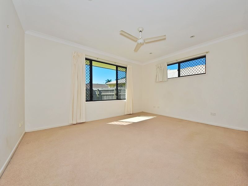 5 Baltimore Pl Maroochy Meadows Estate, Kuluin QLD 4558