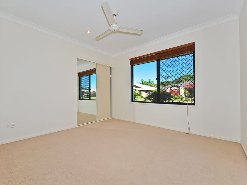5 Baltimore Pl Maroochy Meadows Estate, Kuluin QLD 4558