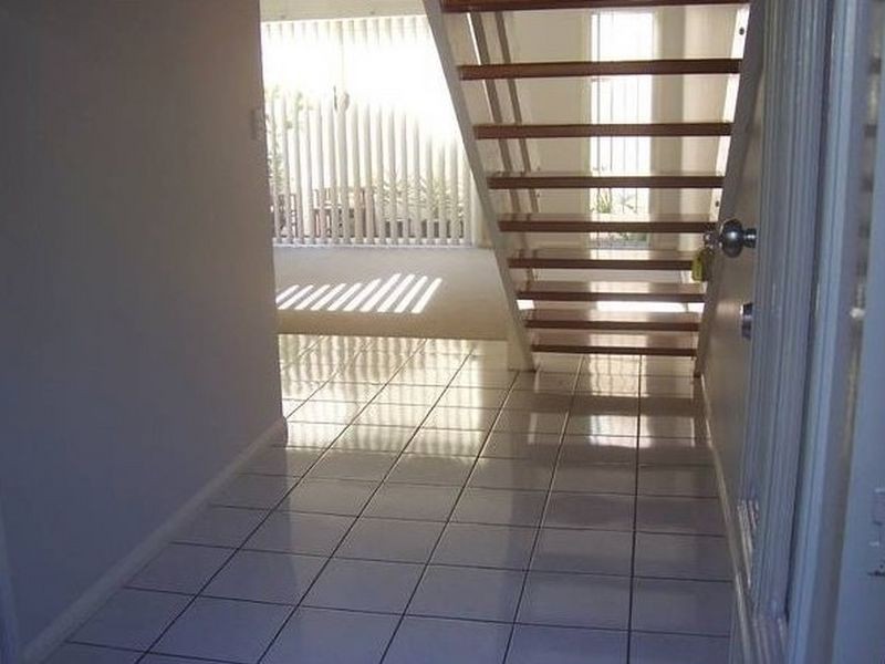 2/12 Arwen St, Maroochydore QLD 4558